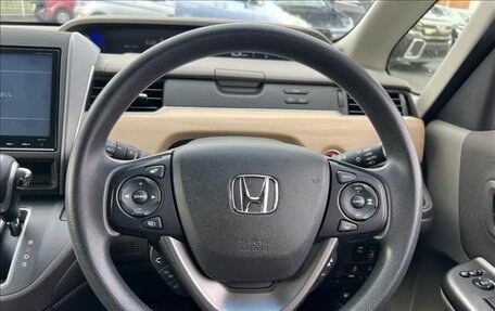 Honda Freed II, 2017 год, 1 190 000 рублей, 10 фотография