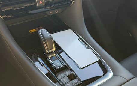 Toyota Alphard, 2025 год, 11 988 027 рублей, 8 фотография
