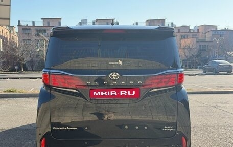 Toyota Alphard, 2025 год, 11 988 027 рублей, 4 фотография