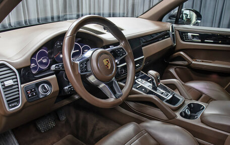 Porsche Cayenne III, 2018 год, 4 498 000 рублей, 14 фотография