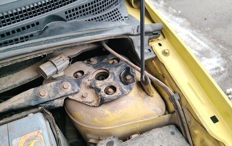 Mazda Demio III (DE), 2003 год, 300 000 рублей, 24 фотография