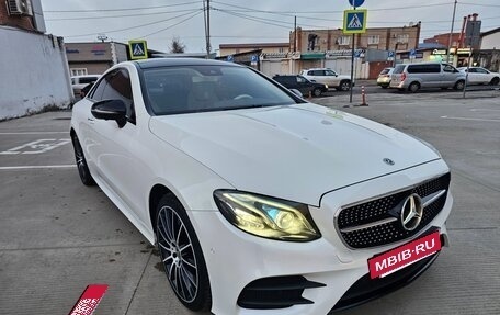 Mercedes-Benz E-Класс, 2017 год, 4 300 000 рублей, 3 фотография