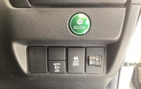 Honda Fit III, 2017 год, 840 888 рублей, 19 фотография