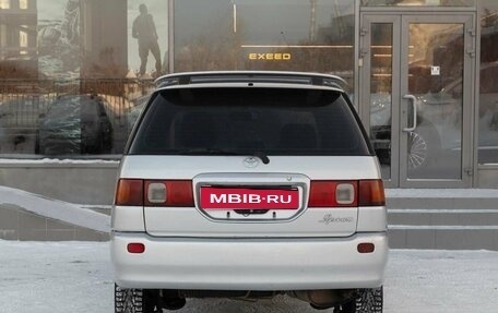 Toyota Ipsum II, 1997 год, 500 000 рублей, 5 фотография