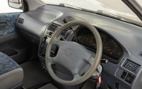 Toyota Ipsum II, 1997 год, 500 000 рублей, 10 фотография