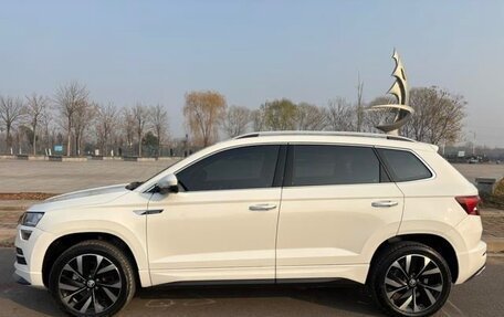 Skoda Karoq I, 2022 год, 1 850 000 рублей, 4 фотография