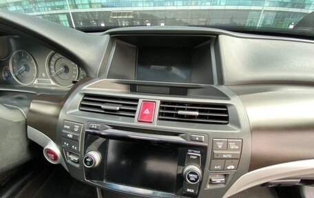 Honda Crosstour I рестайлинг, 2013 год, 1 800 000 рублей, 18 фотография
