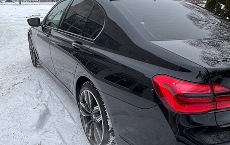 BMW 7 серия, 2017 год, 3 400 000 рублей, 5 фотография