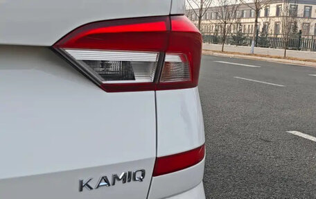 Skoda Kamiq I, 2023 год, 1 654 911 рублей, 6 фотография