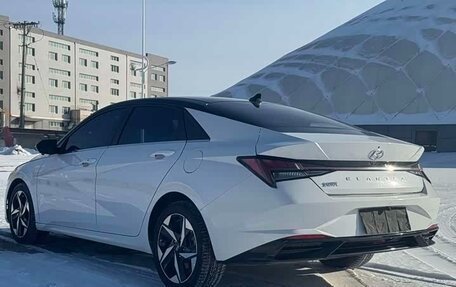 Hyundai Elantra, 2022 год, 1 500 000 рублей, 3 фотография