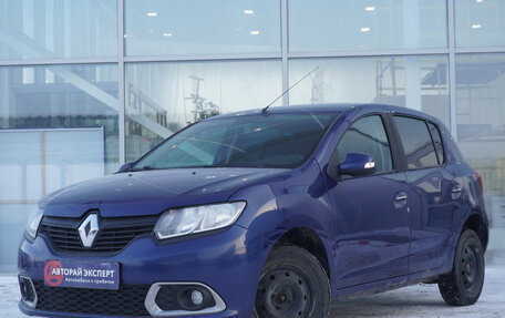 Renault Sandero II рестайлинг, 2016 год, 768 000 рублей, 1 фотография