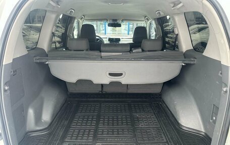 Toyota Land Cruiser Prado 150 рестайлинг 2, 2011 год, 2 590 000 рублей, 14 фотография