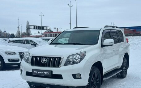 Toyota Land Cruiser Prado 150 рестайлинг 2, 2011 год, 2 590 000 рублей, 11 фотография