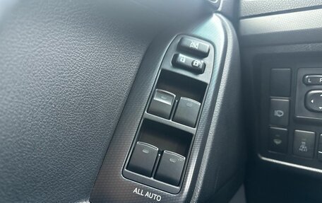 Toyota Land Cruiser Prado 150 рестайлинг 2, 2011 год, 2 590 000 рублей, 25 фотография