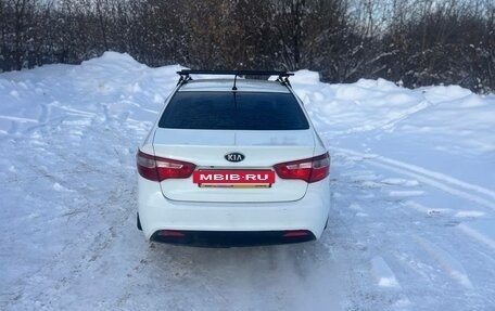 KIA Rio III рестайлинг, 2013 год, 395 000 рублей, 8 фотография