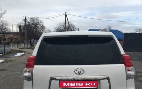 Toyota Land Cruiser Prado 150 рестайлинг 2, 2011 год, 2 700 000 рублей, 4 фотография