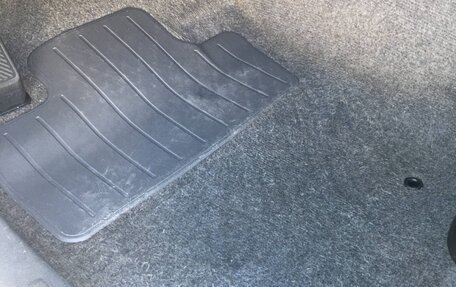 Toyota Land Cruiser Prado 150 рестайлинг 2, 2011 год, 2 700 000 рублей, 8 фотография