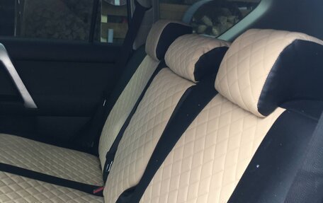 Toyota Land Cruiser Prado 150 рестайлинг 2, 2011 год, 2 700 000 рублей, 9 фотография