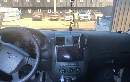 ЛуАЗ Patriot, 2015 год, 695 000 рублей, 7 фотография