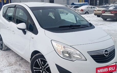 Opel Meriva, 2013 год, 800 000 рублей, 3 фотография
