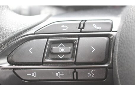 Toyota Sienta, 2022 год, 1 220 888 рублей, 18 фотография