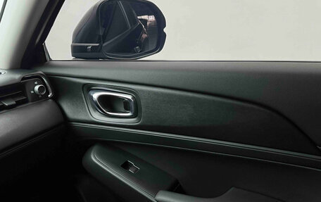 Honda Vezel, 2023 год, 1 980 000 рублей, 9 фотография