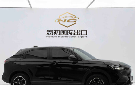 Honda Vezel, 2023 год, 1 980 000 рублей, 3 фотография