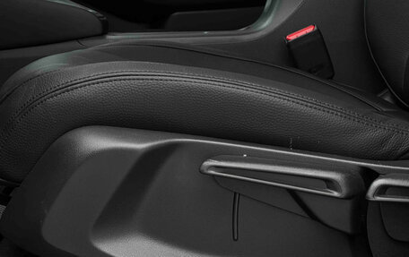 Honda Vezel, 2023 год, 1 980 000 рублей, 21 фотография