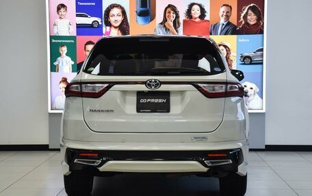 Toyota Harrier, 2019 год, 3 325 000 рублей, 3 фотография