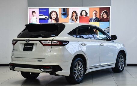 Toyota Harrier, 2019 год, 3 325 000 рублей, 4 фотография