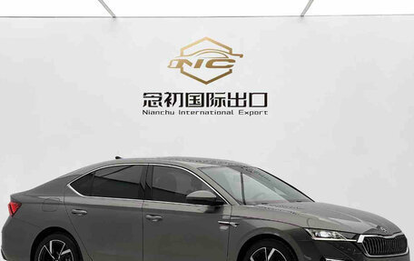 Skoda Octavia IV, 2023 год, 2 310 000 рублей, 3 фотография