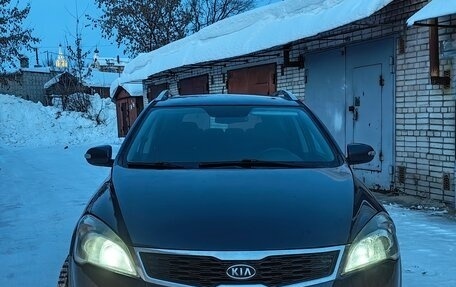 KIA cee'd I рестайлинг, 2010 год, 630 000 рублей, 2 фотография