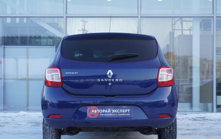 Renault Sandero II рестайлинг, 2016 год, 768 000 рублей, 6 фотография