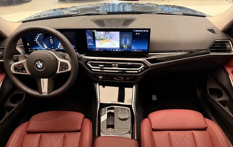 BMW 3 серия, 2025 год, 3 840 000 рублей, 12 фотография