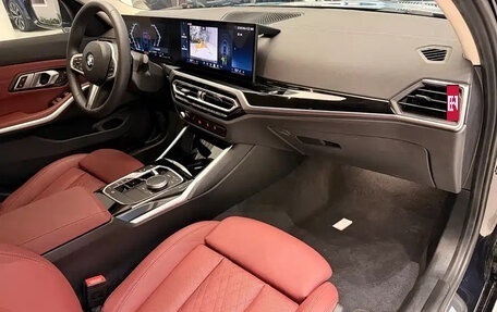 BMW 3 серия, 2025 год, 3 840 000 рублей, 17 фотография