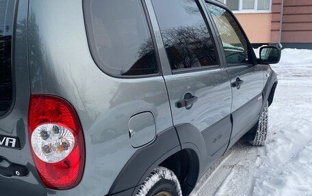 Chevrolet Niva I рестайлинг, 2016 год, 600 000 рублей, 6 фотография