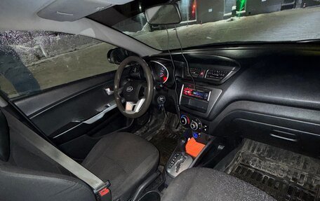 KIA Rio III рестайлинг, 2013 год, 625 000 рублей, 6 фотография