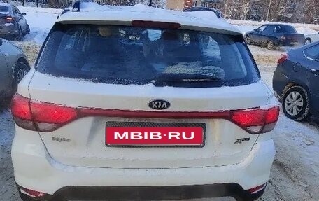 KIA Rio IV, 2018 год, 1 380 000 рублей, 3 фотография