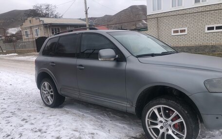 Volkswagen Touareg III, 2003 год, 830 000 рублей, 4 фотография