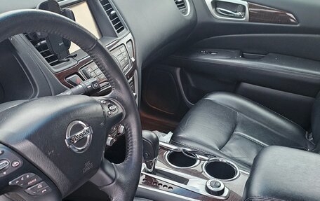 Nissan Pathfinder, 2016 год, 1 800 000 рублей, 6 фотография