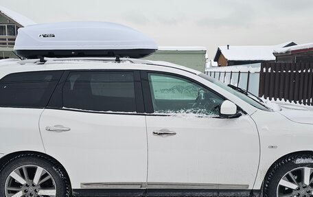 Nissan Pathfinder, 2016 год, 1 800 000 рублей, 3 фотография