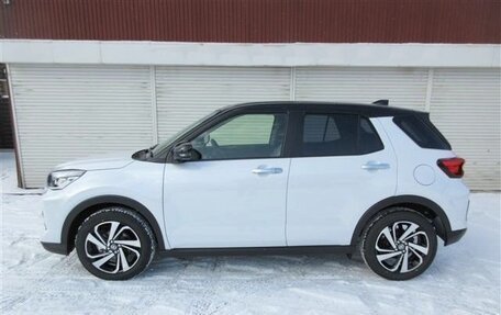 Toyota Raize I, 2023 год, 1 324 000 рублей, 7 фотография