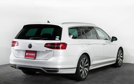 Volkswagen Passat B8 рестайлинг, 2015 год, 1 850 000 рублей, 3 фотография