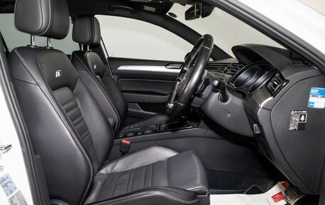 Volkswagen Passat B8 рестайлинг, 2015 год, 1 850 000 рублей, 5 фотография