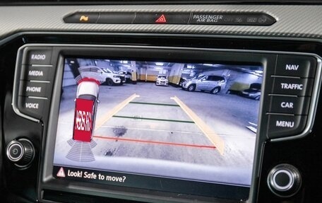 Volkswagen Passat B8 рестайлинг, 2015 год, 1 850 000 рублей, 15 фотография