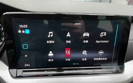 Skoda Octavia IV, 2023 год, 2 100 000 рублей, 15 фотография