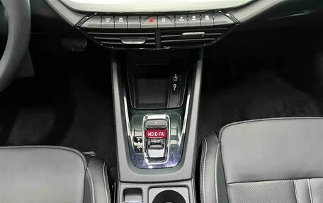 Skoda Octavia IV, 2023 год, 2 100 000 рублей, 16 фотография