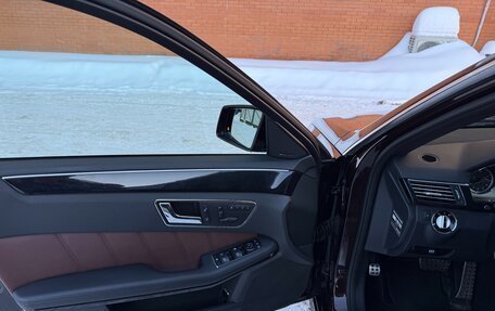 Mercedes-Benz E-Класс, 2010 год, 2 390 000 рублей, 8 фотография