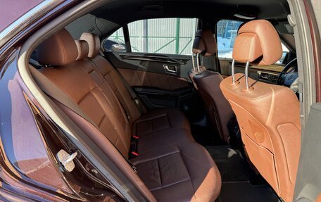 Mercedes-Benz E-Класс, 2010 год, 2 390 000 рублей, 13 фотография