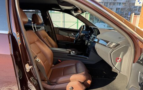 Mercedes-Benz E-Класс, 2010 год, 2 390 000 рублей, 11 фотография